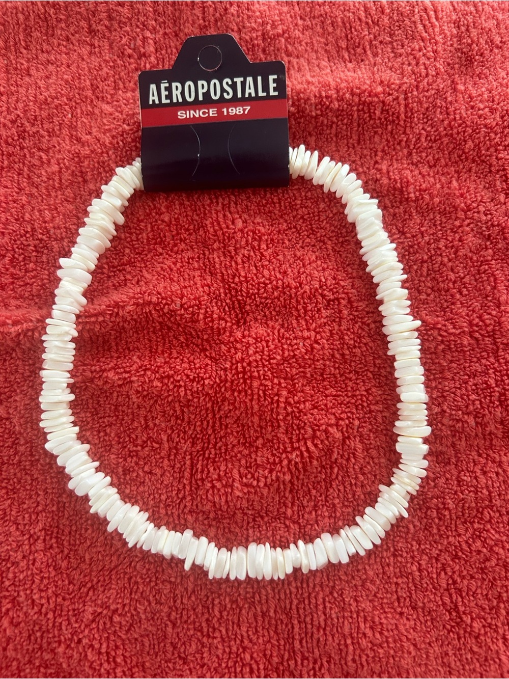 Vintage Y2K Era Aeropostale White Shell Chip Choker -NWT